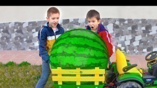 'Funny Stories with toys, tractors and animation for kids - Kidscoco Club Videos'