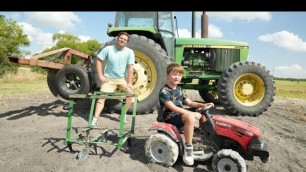 'Plowing dirt on the farm with Kids Tractors | Tractors for kids'