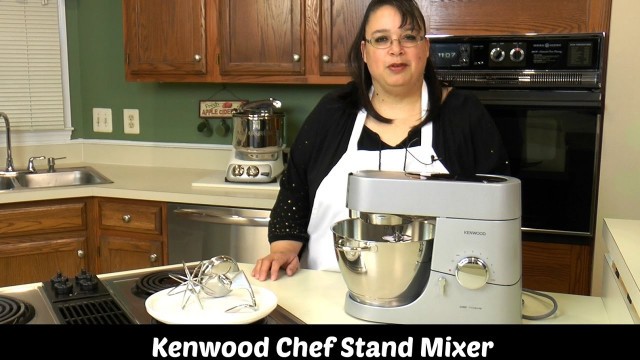 'Kenwood Chef Titanium Stand Mixer Test & Review KMC010 ~ Amy Learns to Cook'