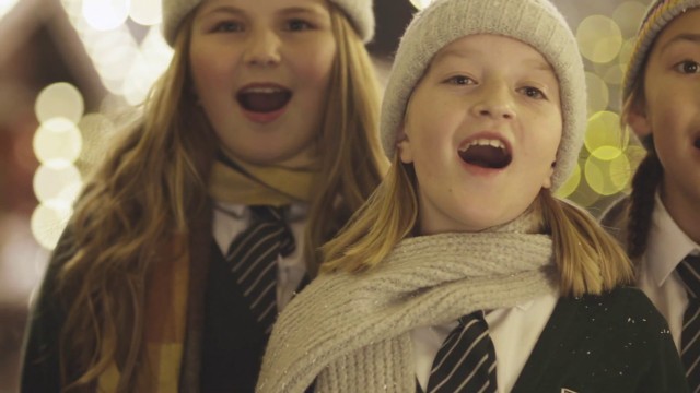 'M&S FOOD | Christmas Choir | Ysgol Gynradd Gymraeg Llwyncelyn'