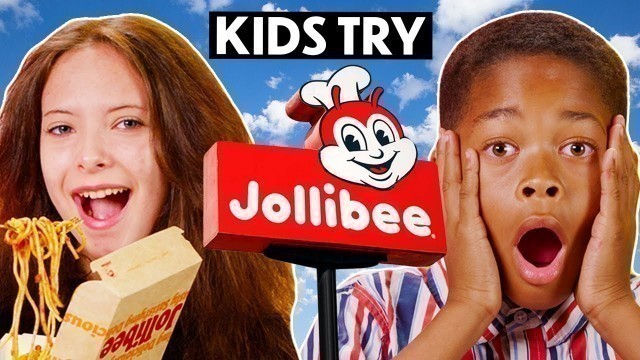 'Kids Try Jollibee For The First Time! (YumBurger, ChickenJoy and More!) | Kids REACT'