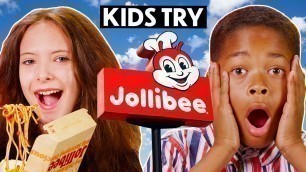 'Kids Try Jollibee For The First Time! (YumBurger, ChickenJoy and More!) | Kids REACT'