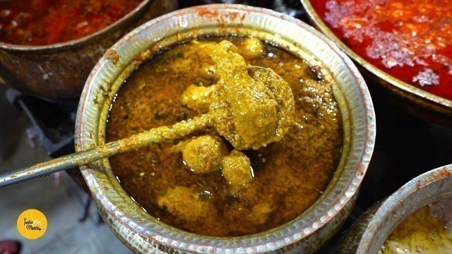 'Non Veg Curry Heaven At Bhatiyar Gali #ahmedabadfood #shorts'