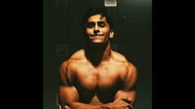 'Alien Gains 19 yr Old Young Bodybuilder 