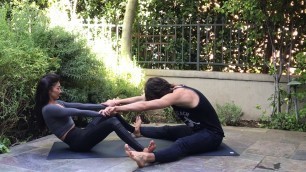 'These Couple Stretches For Flexibility Are Serious Workout #Goals Split Stretch'