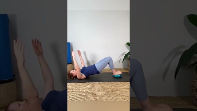 'Quick Pilates Ball Workout #shorts #shortsvideo'