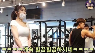 'Korean Prank - Impress Hot Girls with Insane Workout Routine'