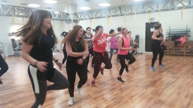 'Daddy Yankee - Dura - Zumba®fitness with Ira'