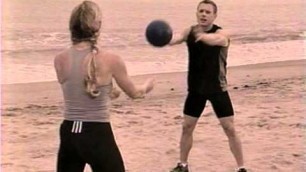 'Partner Medicine Ball Workout!!'