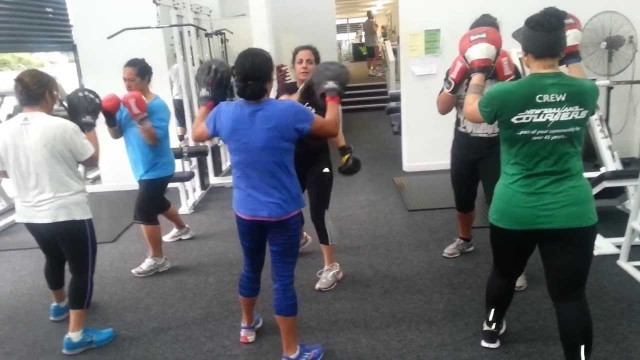 'Monday Night Boxing Class @ Vibe Fitness: Boxing Drills & Padwork'