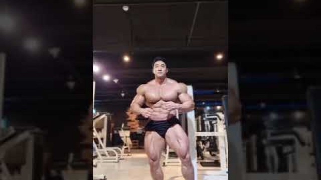 'Chul Soon Korean biggest bodybuilder Fitness model Legend #Shorts'