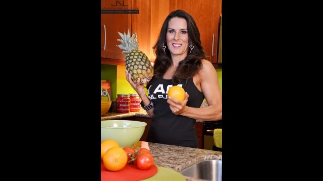 'Laura London\'s 7 Day Goddess Juice Feast -detox, weight loss and more.'