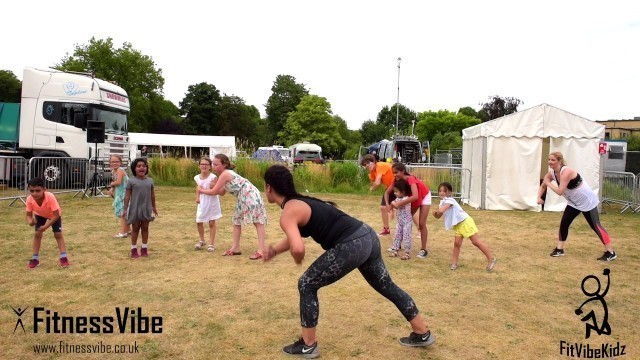 'Flashmob at Enfield Balloon Festival 2018 with Fitness Vibe, video 26'