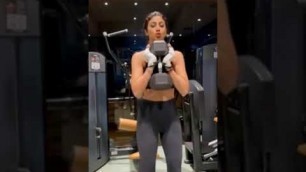 'Shilpa Shetty Workouts with Dumbbell Monday Motivation New Video'