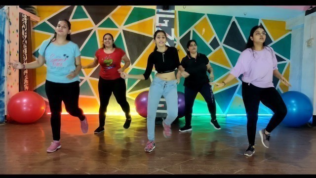 'Dura  Daddy Zumba Fitness | Signature Dance Studio | Zumba Routine'