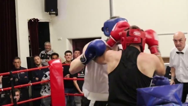 'Full fight - Mitchell Cantle (NSC)v Ben Carpenter (North Bristol).'