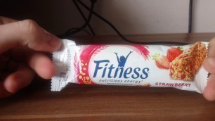 'Nestle Fitness Strawberry Cereal Bar Unboxing + Gustare'