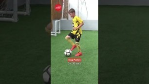 '3 soccer ball mastery skills to practice ⚽️ Football Training for kids #footballskills'