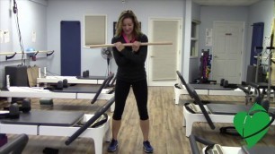 'Improve Your Golf and Fitness with the Anti-Sway Pilates Exercises'