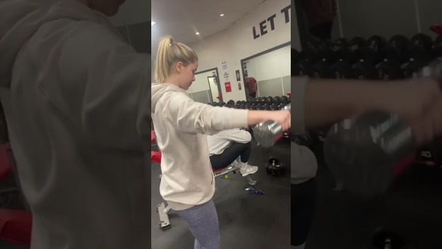 'Training with my girlfriend (couples gym workout) #shorts #fitness'