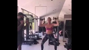 'Khloe Kardashian Working out 2k19'