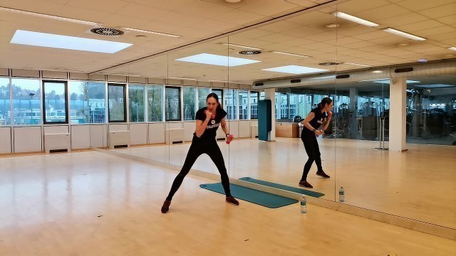 'STARS FITNESS - Box und Kräftigungstraining mit Carola / Klosterneuburg'