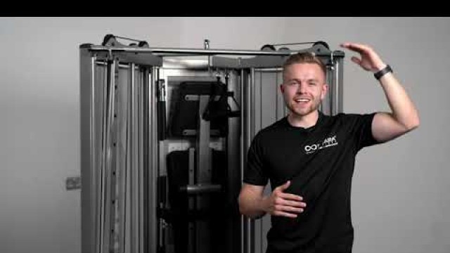 'Jonny Pierce (PT) Review of the Endura Fitness Box Gym - Compact functional trainer'