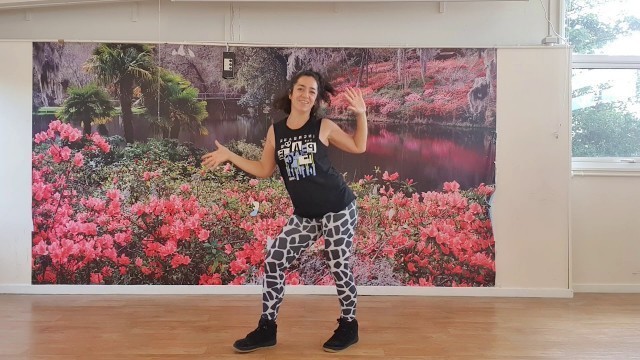 '| Zumba Gold | Juice - Lizzo | Dance Fitness | Low Intenstity'