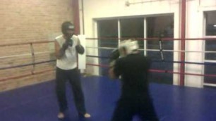 'Ford\'s Gym  Boxing - Jorge vs Cawi Sparring'