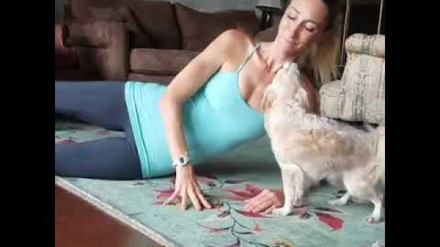 'Pilates by Juliana, Santa Barbara, CA: quick mat workout (with dogs)'