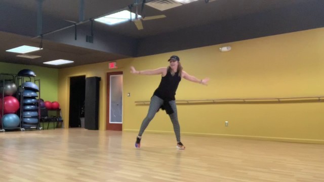 'GOOD AS HELL REMIX// Lizzo// Warm Up Choreography// Body Rock Fitness With Jennifer'