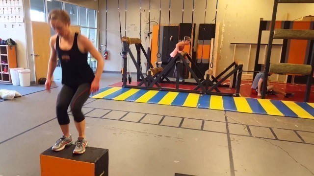 'Fire Eye Fitness - box jumps'