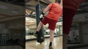 'Heavy Bag Punching Drills  100 lb | La Fitness Howell NJ'