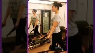 'Kareena Kapoor gym workout #kareenakapoor #girlgym'