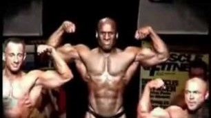 'Bodybuilding Meisterschaft 2004 Sieger Steven Wilson'