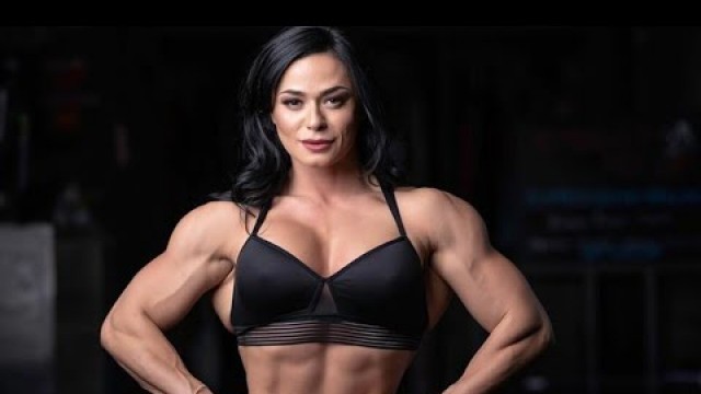 'FEMALE BODYBUILDER, IVANA IVUSIC, FITNESS MODEL, PHYSIQUE ATHLETE, WORLD\'S BEST WOMEN  #BODYBUILDER.'