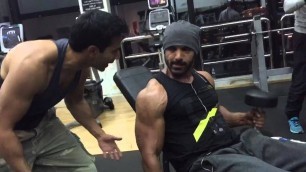 'Varun Dhawan and John Abraham Workout In Gym'