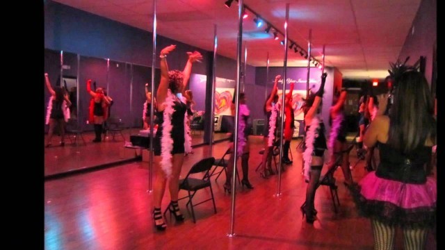 'Diva Doll Fitness - \"Burlesque Night!\"'