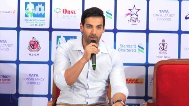 'John Abraham Interview On Fitness At Standard Chartered Marathon 2017'