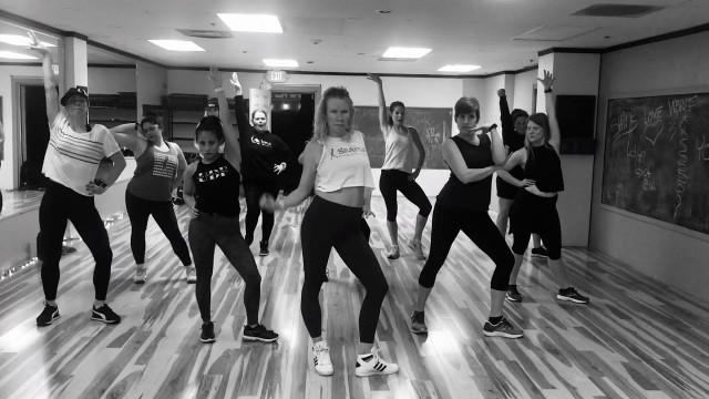 'Big Freedia (feat. Lizzo) | Seattle Dance Fitness | Dance workout'