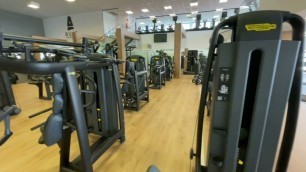 'Fitness zone gym in Ibiza. Best free weights equipment for your training in Bfit Ibiza Sports Club'