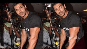 'John Abraham SPENDS 10 hours in gym for \'Force 2\' | Bollywood Gossip'