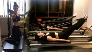 'Kareena Kapoor Sets Fitness Goals In Her Latest Workout Video'