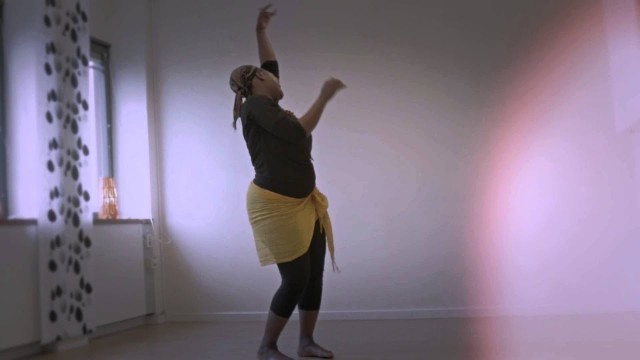 'WOMAN - Juliana Kanyomozi - Dance fitness after pregnancy'