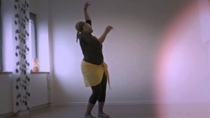 'WOMAN - Juliana Kanyomozi - Dance fitness after pregnancy'