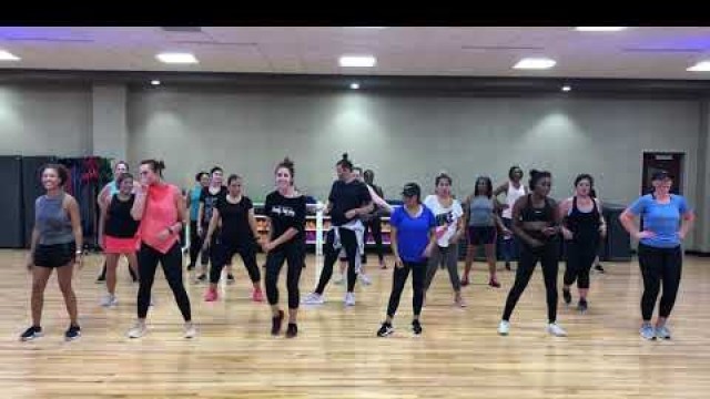 'TRUTH HURTS // LIZZO // DANCE FITNESS'