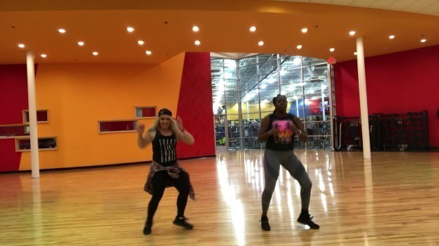 'Karaoke//Big Freedia feat Lizzo//Fitness Dance//Mixxedfit'