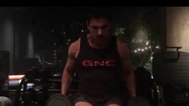 'JOHN ABRAHAM WORKOUT VIDEO CLIP'